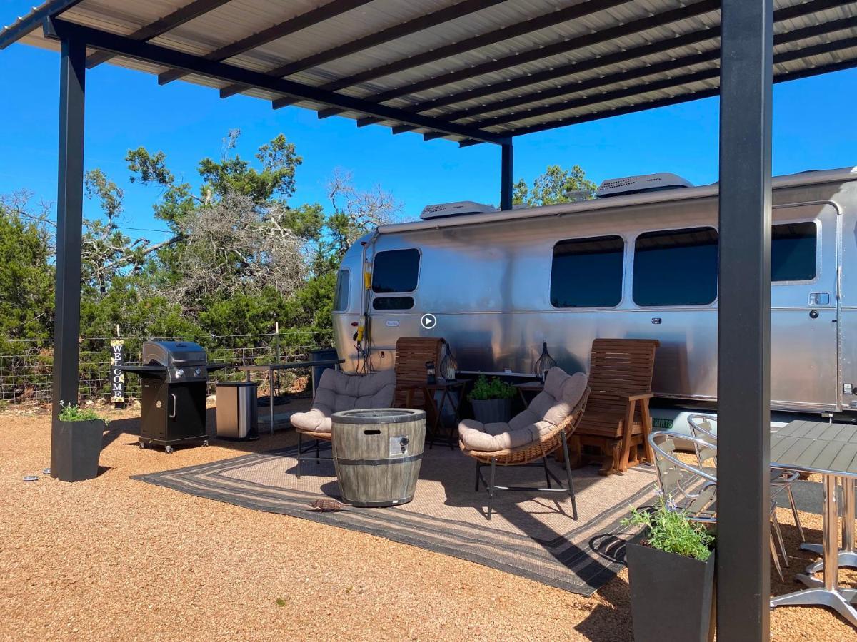 ホテル Airstream Alfresco フレデリックスバーグ エクステリア 写真