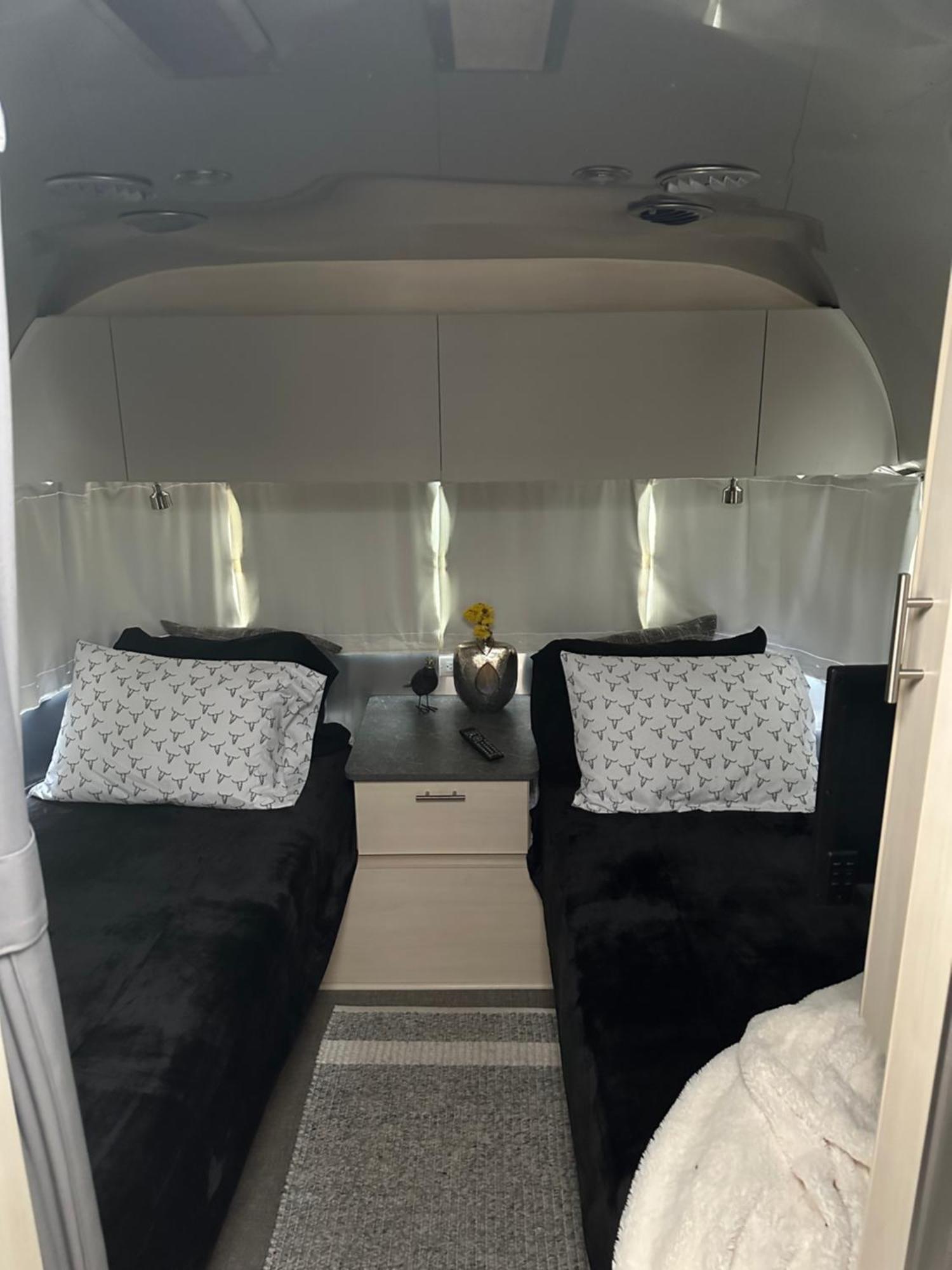 ホテル Airstream Alfresco フレデリックスバーグ エクステリア 写真